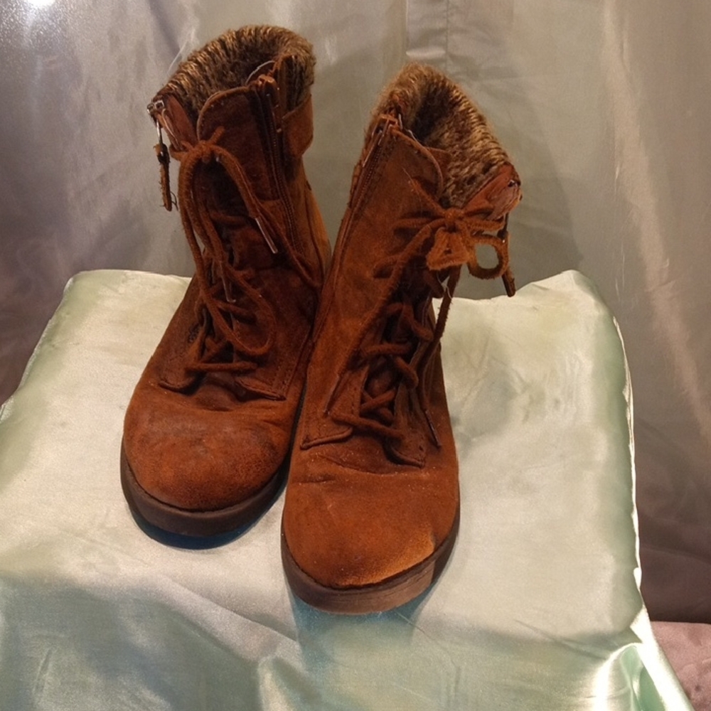 Faded Glory Chestnut Lace-Up Faux-Fur Ankle Boots